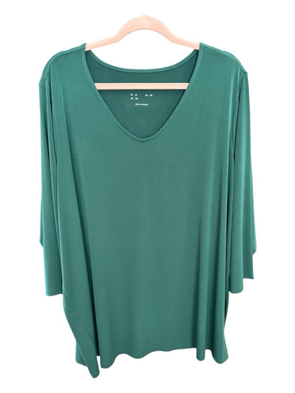 Susan Graver Green V-Neck 3/4 Sleeve Top In Size 3X